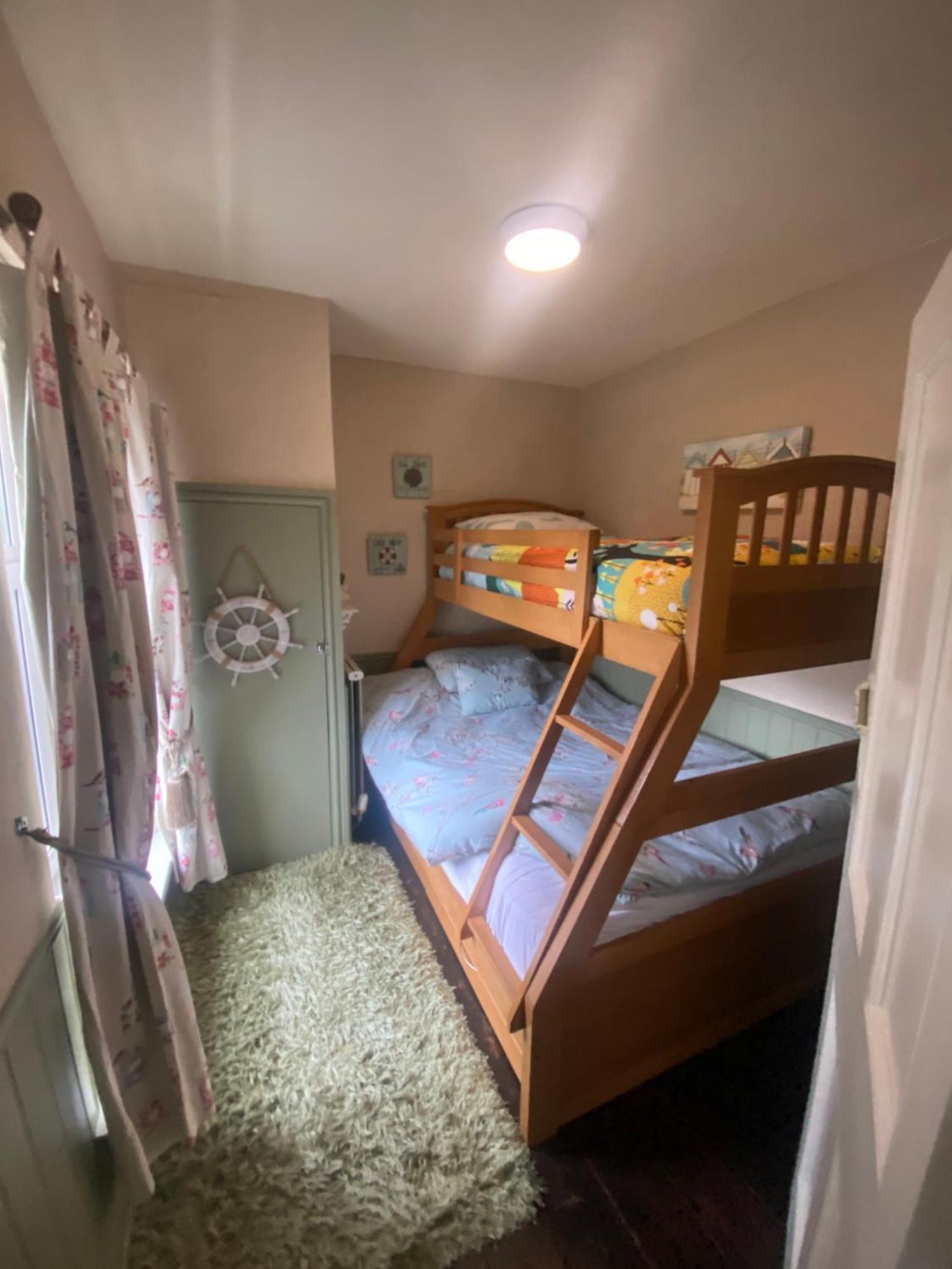 3 Bed Town House Llandeilo Carmarthenshire Villa Exteriör bild