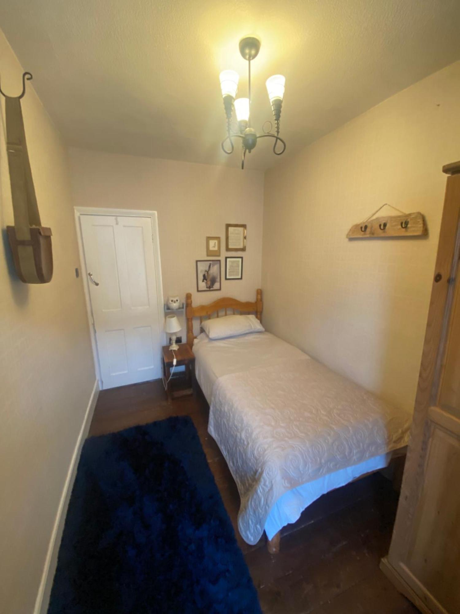 3 Bed Town House Llandeilo Carmarthenshire Villa Exteriör bild