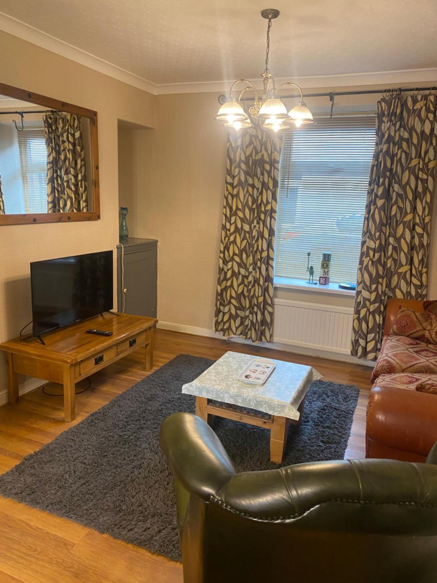 3 Bed Town House Llandeilo Carmarthenshire Villa Exteriör bild